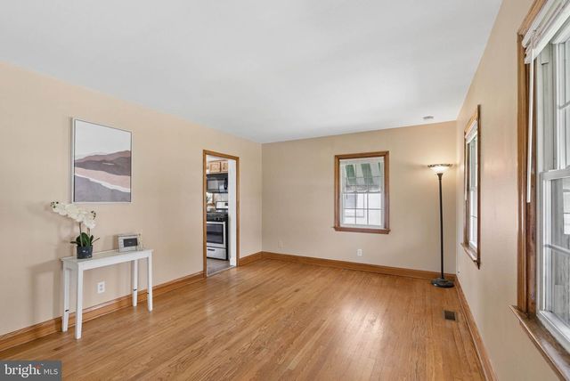 1914 QUEENSWAY, Baltimore, MD 21222