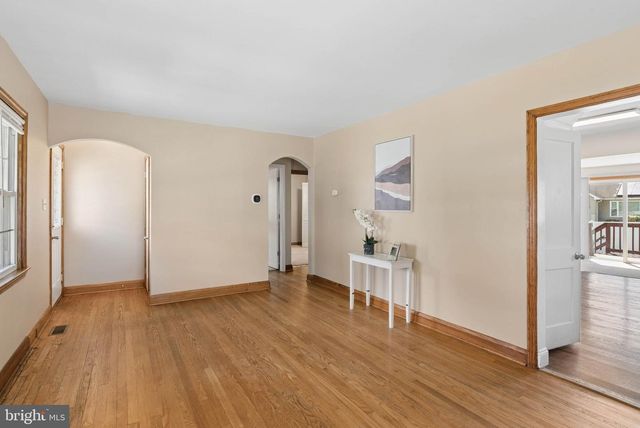 1914 QUEENSWAY, Baltimore, MD 21222