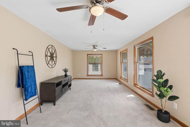 1914 QUEENSWAY, Baltimore, MD 21222