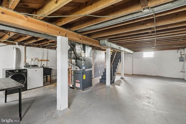 1914 QUEENSWAY, Baltimore, MD 21222
