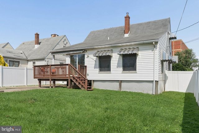 1914 QUEENSWAY, Baltimore, MD 21222