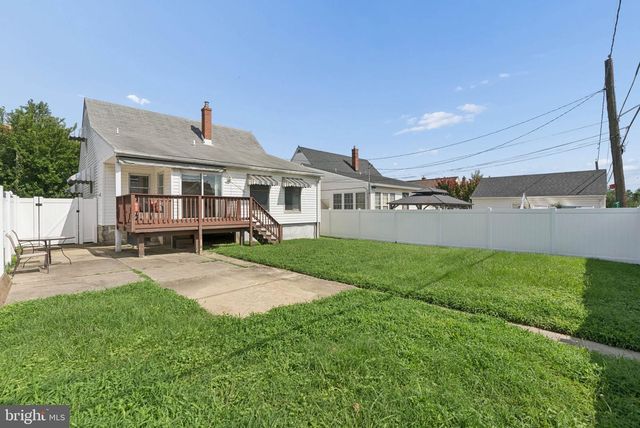 1914 QUEENSWAY, Baltimore, MD 21222