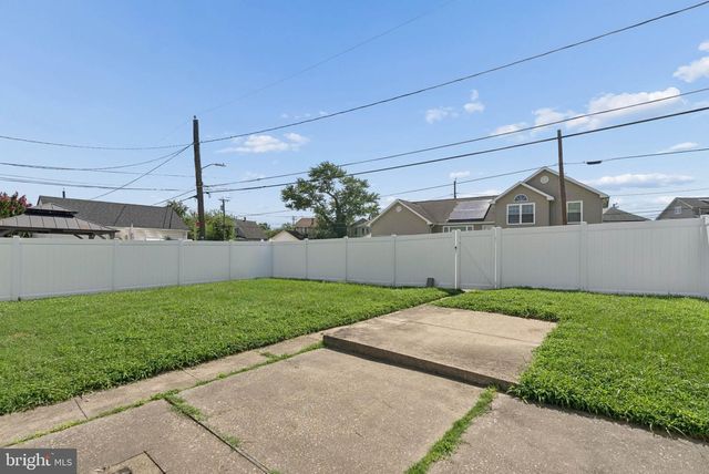 1914 QUEENSWAY, Baltimore, MD 21222