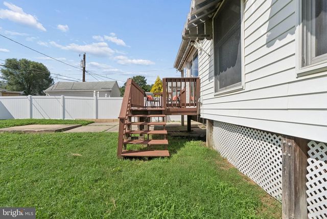 1914 QUEENSWAY, Baltimore, MD 21222