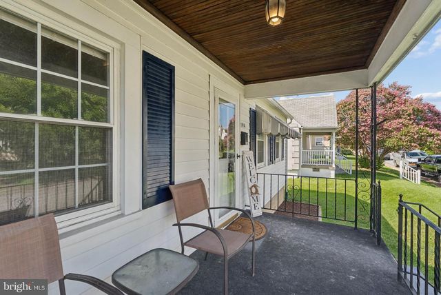 1914 QUEENSWAY, Baltimore, MD 21222