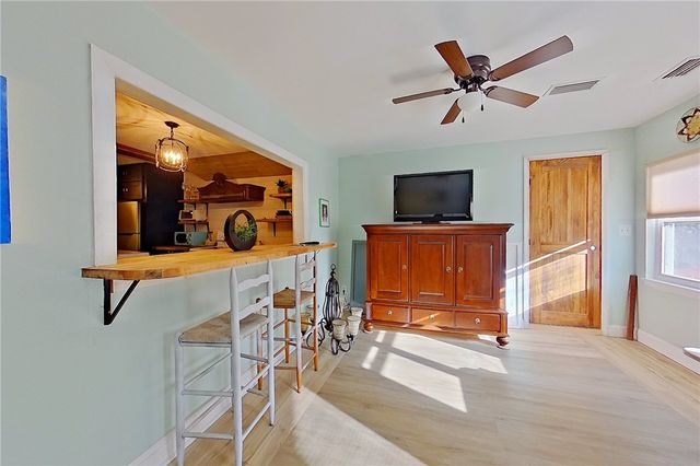 419 Pine Street, St Simons Island, GA 31522