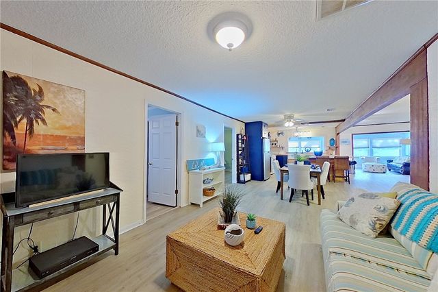 419 Pine Street, St Simons Island, GA 31522