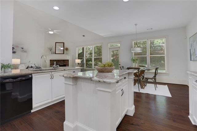 3609 Summit Oaks Drive NE, Roswell, GA 30075
