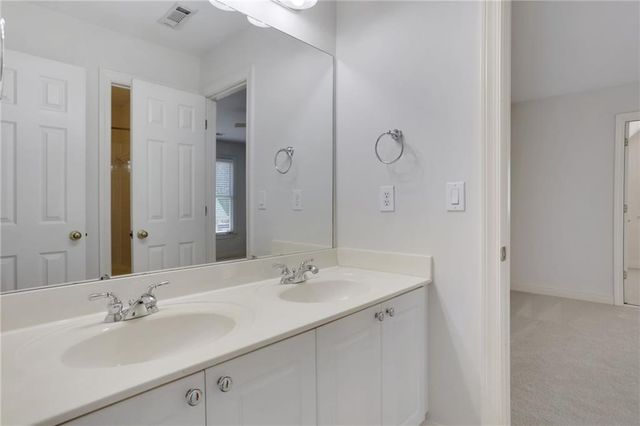 3609 Summit Oaks Drive NE, Roswell, GA 30075