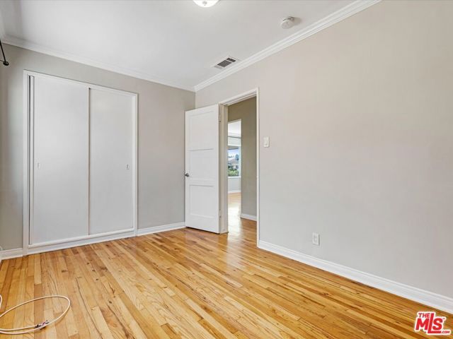 5021 W 129th Street, Hawthorne, CA 90250