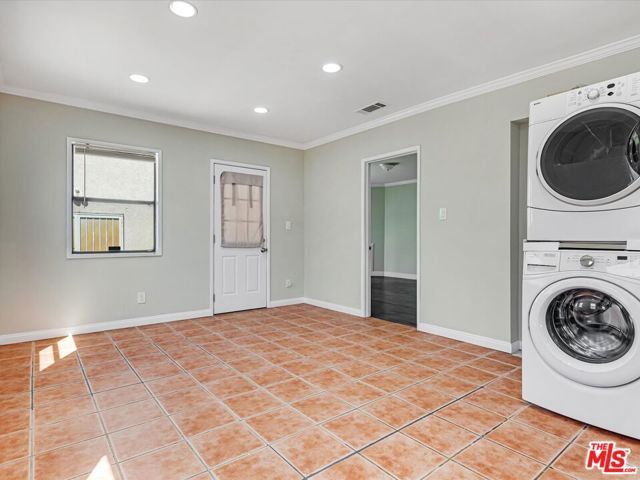 5021 W 129th Street, Hawthorne, CA 90250