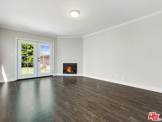 5021 W 129th Street, Hawthorne, CA 90250