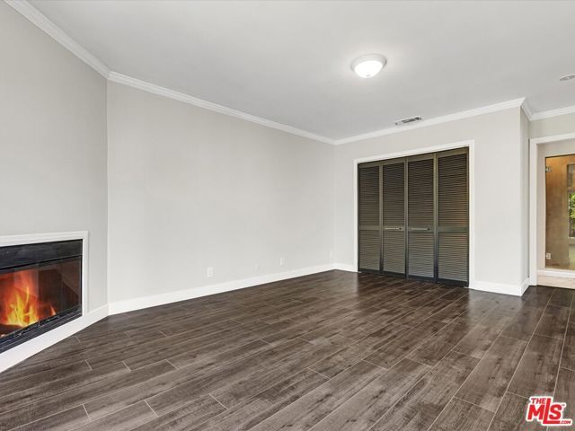 5021 W 129th Street, Hawthorne, CA 90250