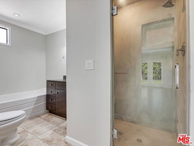 5021 W 129th Street, Hawthorne, CA 90250