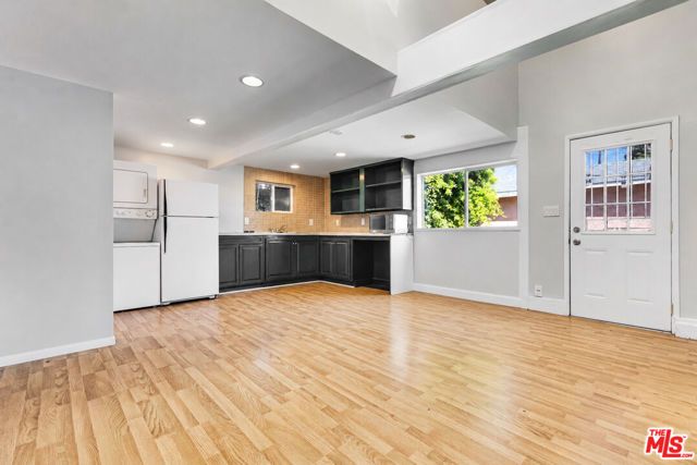 5021 W 129th Street, Hawthorne, CA 90250