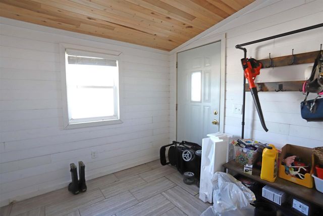 N3211 County Road G, Mauston, WI 53948