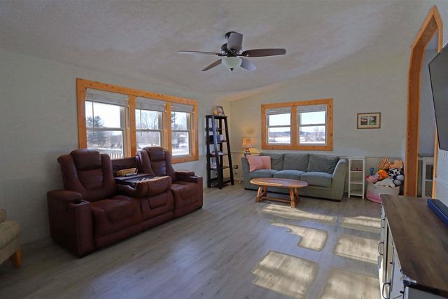 N3211 County Road G, Mauston, WI 53948