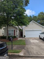 385 Avian Forest Drive, Stockbridge, GA 30281