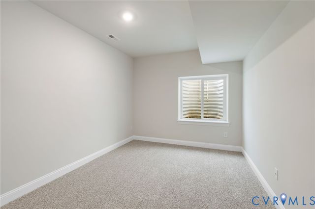 3908 Lyons Mill Ln, Glen Allen, VA 23059