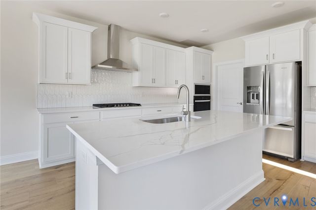 3908 Lyons Mill Ln, Glen Allen, VA 23059