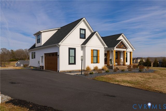 15091 Carriage House Ct, Amelia Courthouse, VA 23002