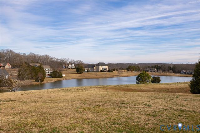 15091 Carriage House Ct, Amelia Courthouse, VA 23002