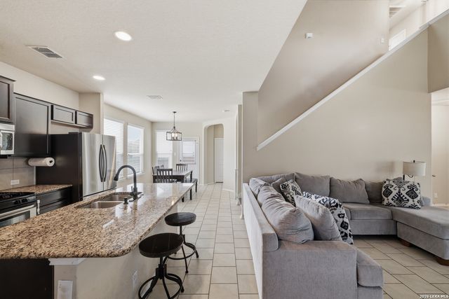 678 Sage Thrasher, San Antonio, TX 78253