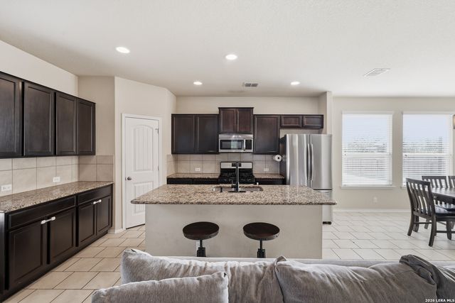 678 Sage Thrasher, San Antonio, TX 78253