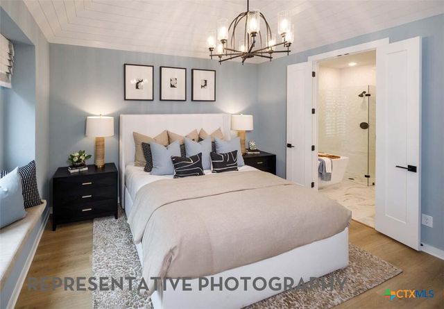 233 Rightfield Drive, Liberty Hill, TX 78642