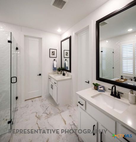 233 Rightfield Drive, Liberty Hill, TX 78642