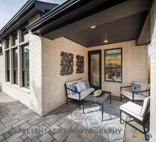 233 Rightfield Drive, Liberty Hill, TX 78642