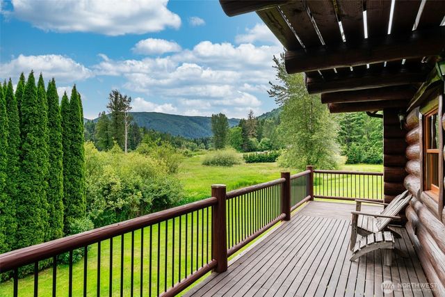 3124 Mosquito Lake Road, Deming, WA 98244