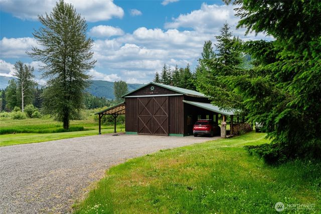 3124 Mosquito Lake Road, Deming, WA 98244