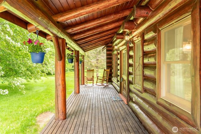 3124 Mosquito Lake Road, Deming, WA 98244