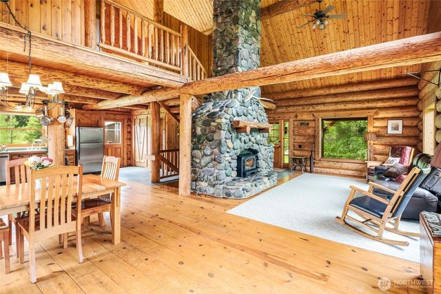 3124 Mosquito Lake Road, Deming, WA 98244