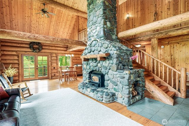 3124 Mosquito Lake Road, Deming, WA 98244