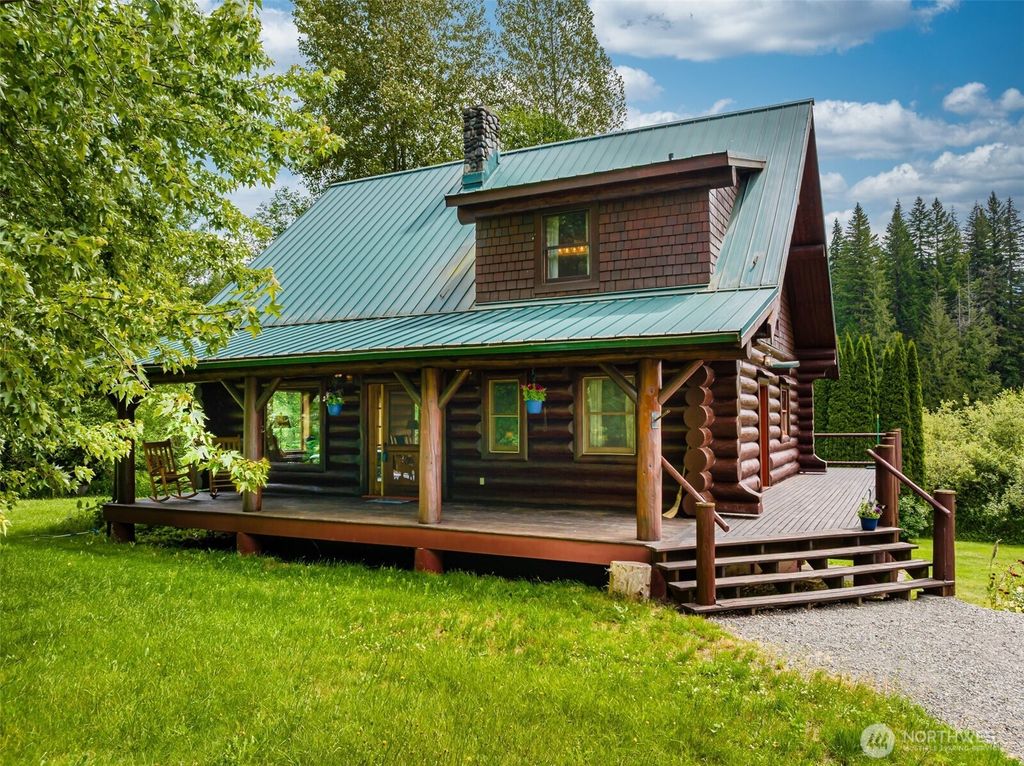 3124 Mosquito Lake Road, Deming, WA 98244