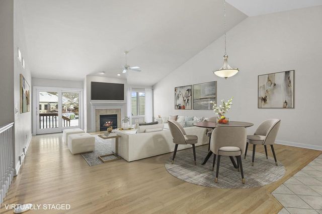 9106 Waterside Street, Middleton, WI 53562