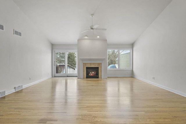 9106 Waterside Street, Middleton, WI 53562