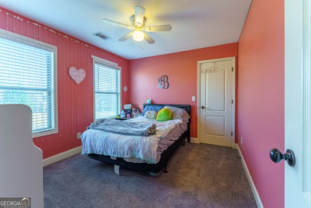 702 Cambridge Farms Drive, Hoschton, GA 30548