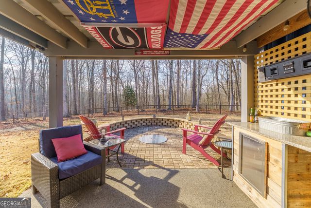 702 Cambridge Farms Drive, Hoschton, GA 30548