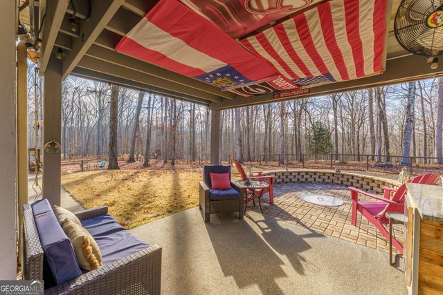 702 Cambridge Farms Drive, Hoschton, GA 30548