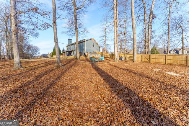 702 Cambridge Farms Drive, Hoschton, GA 30548