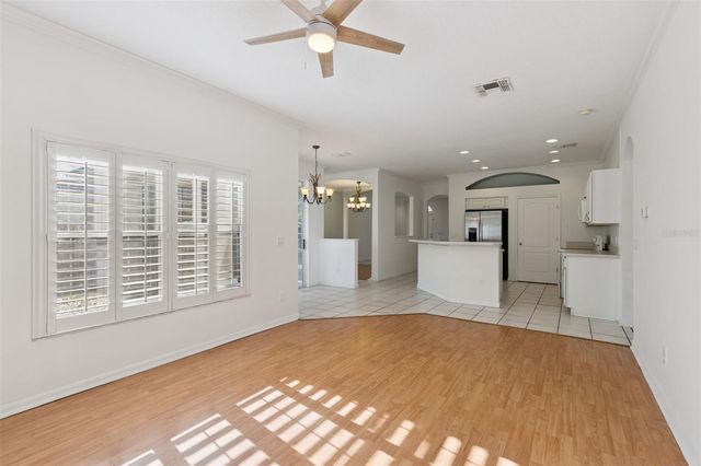 5067 JETSAIL DRIVE, Orlando, FL 32812