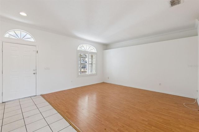 5067 JETSAIL DRIVE, Orlando, FL 32812