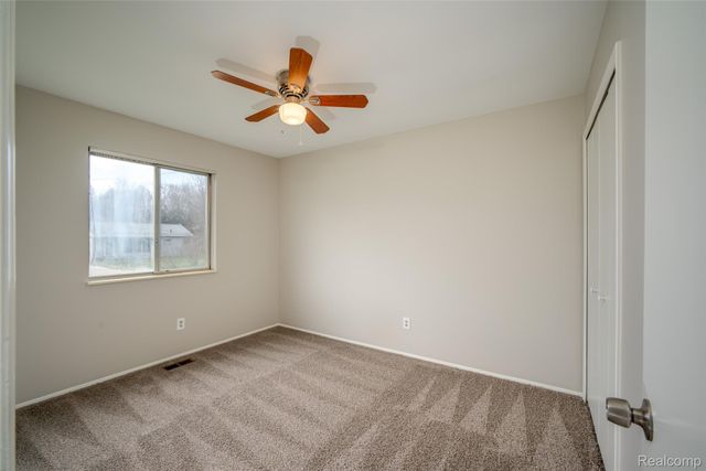 1243 Howard Street, Genesee Charter Township, MI 48458