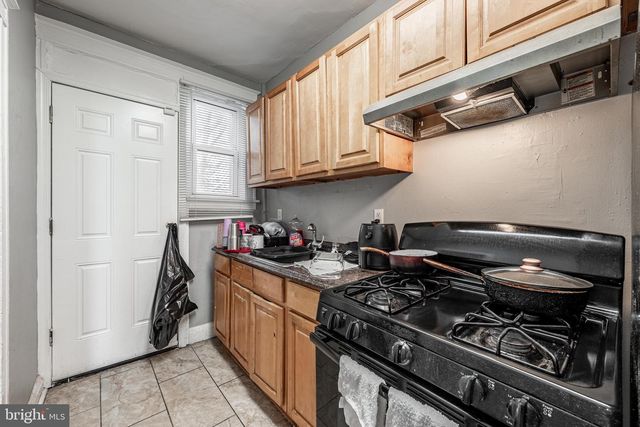 3224 ELMORA AVE, Baltimore, MD 21213