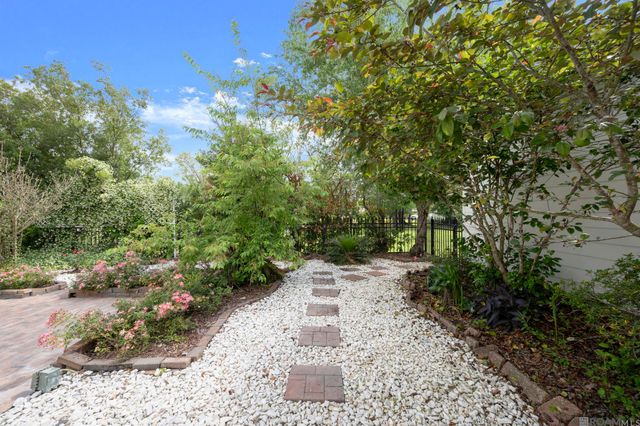 13324 Minette Ln, Baton Rouge, LA 70818