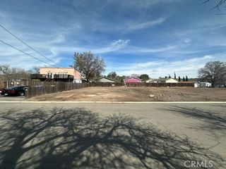 14240 Pearl Avenue, Clearlake, CA 95422