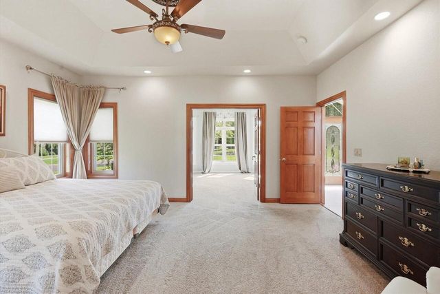 363 Sunshine DRIVE, Hartland, WI 53029